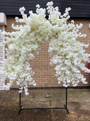 White Cherry Blossom Garland, Cherry Blossom Arch, Blossom: 5 Feet